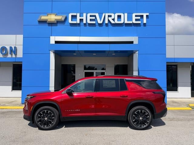 2026 Chevrolet Traverse LT in Radiant Red Tintcoat — front three-quarter view