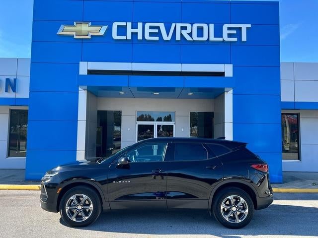 2025 Chevrolet Blazer 2LT in Black — front three-quarter view