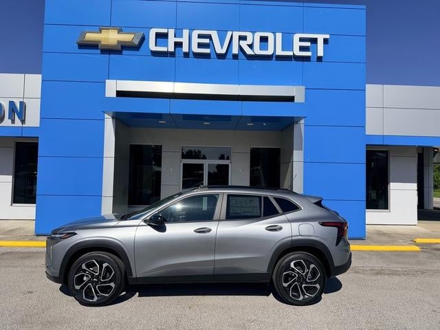 2026 Chevrolet Trax 2RS in Sterling Gray Metallic — front three-quarter view